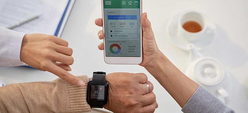 applications mobiles santé - téléphone et montre connectés