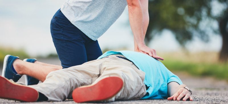 Les gestes qui sauvent d'un arrêt cardiaque