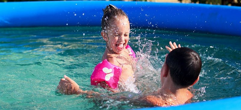 Une piscine