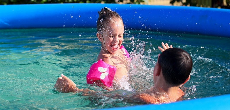 Une piscine