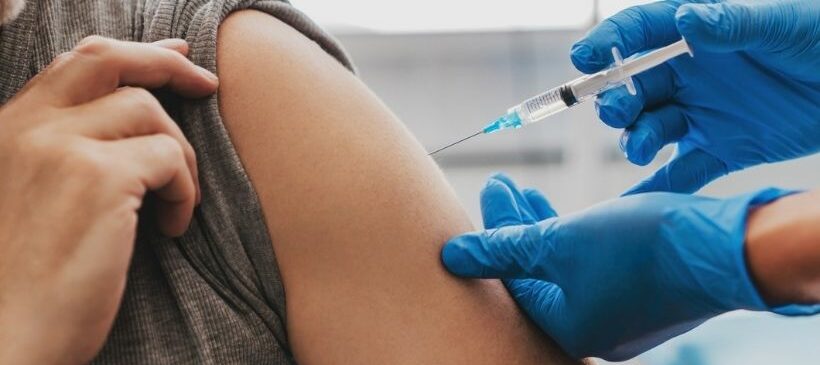 infection de volontaires au coronavirus pour tester les vaccins