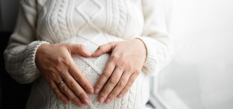 femme pensant à faire une chirurgie bariatrique grossesse