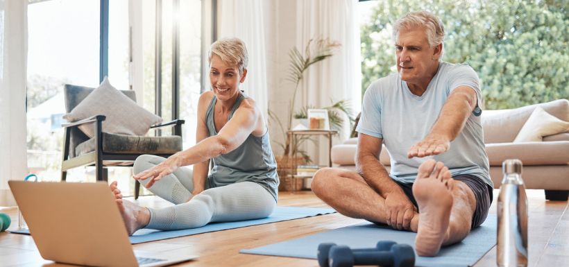 personnes âgés participant à une activité physique