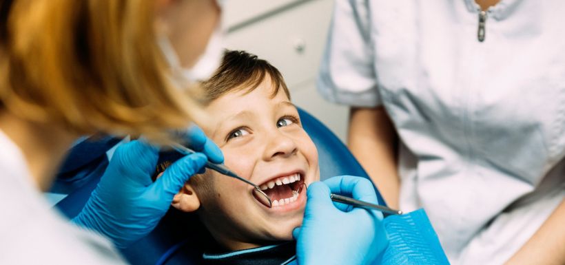 Bilan bucco-dentaire enfant dentiste